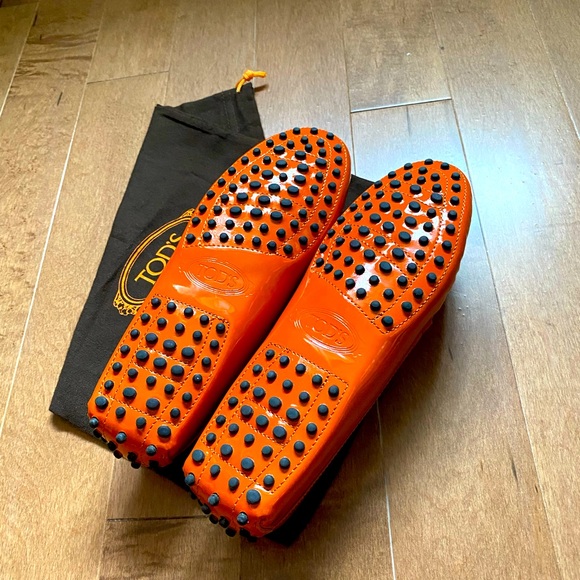 NEW ☀️ TOD’s Gommino Patent Leather Loafers☀️ Eye-catching Orange 🍊 - Picture 11 of 15